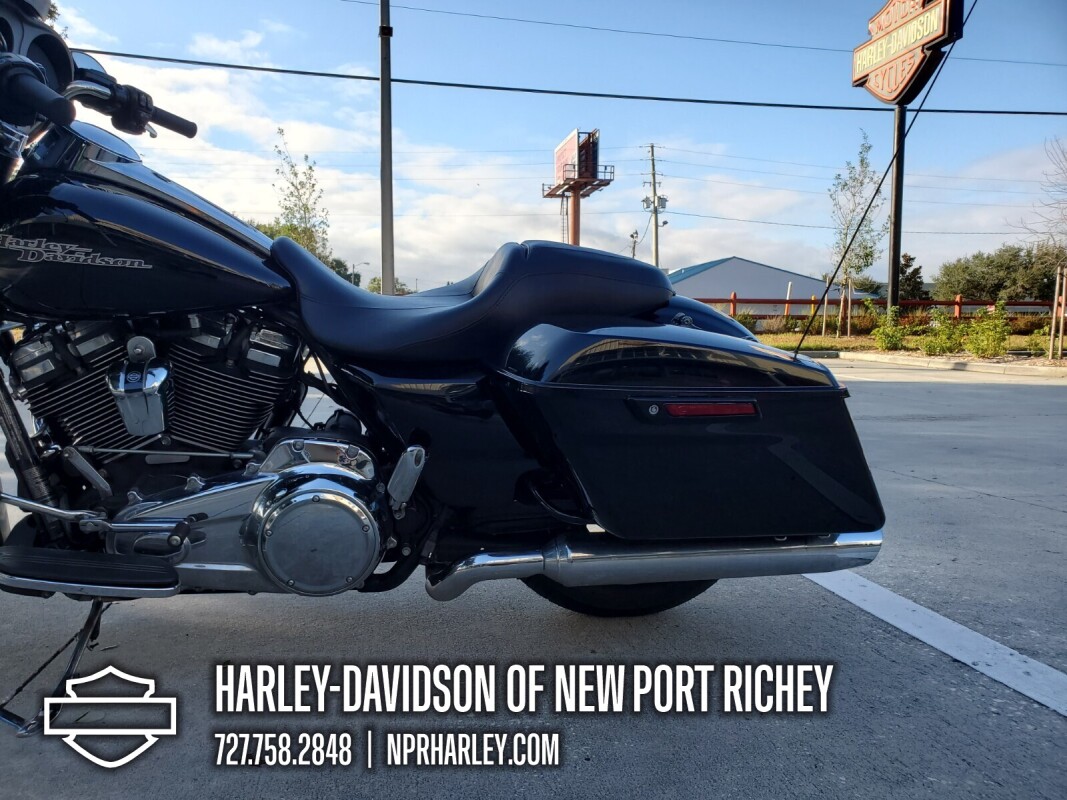 2018 Harley-Davidson Street Glide - Photo 9