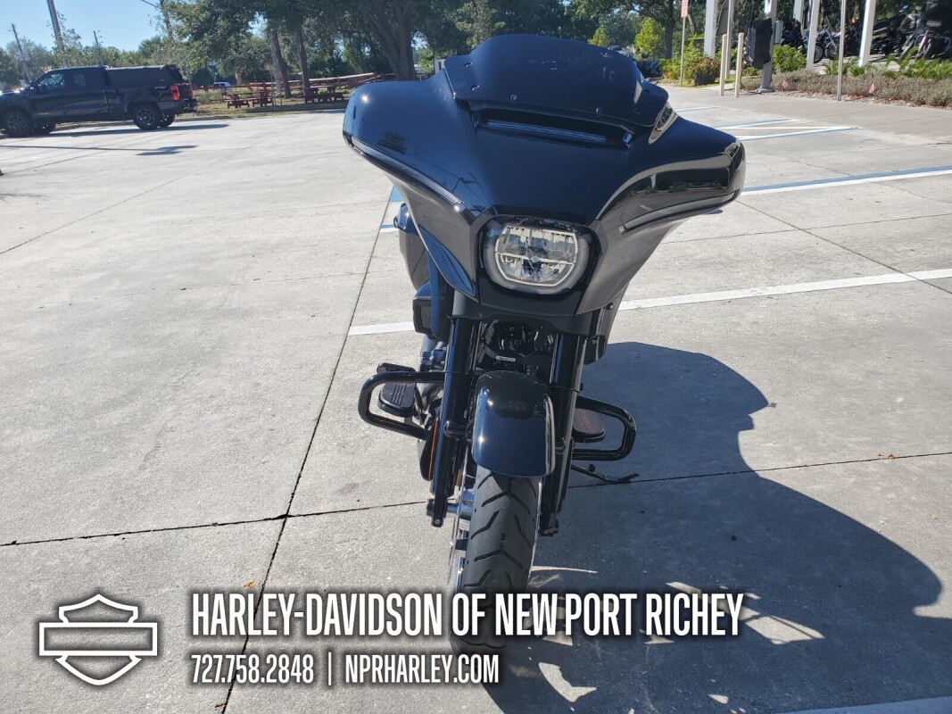 2025 Harley-Davidson Street Glide - Photo 2
