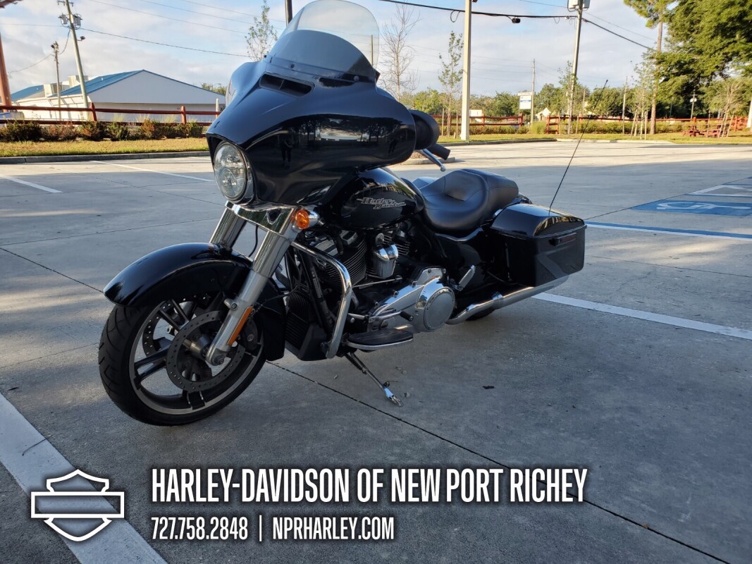 2018 Harley-Davidson Street Glide - Photo 10