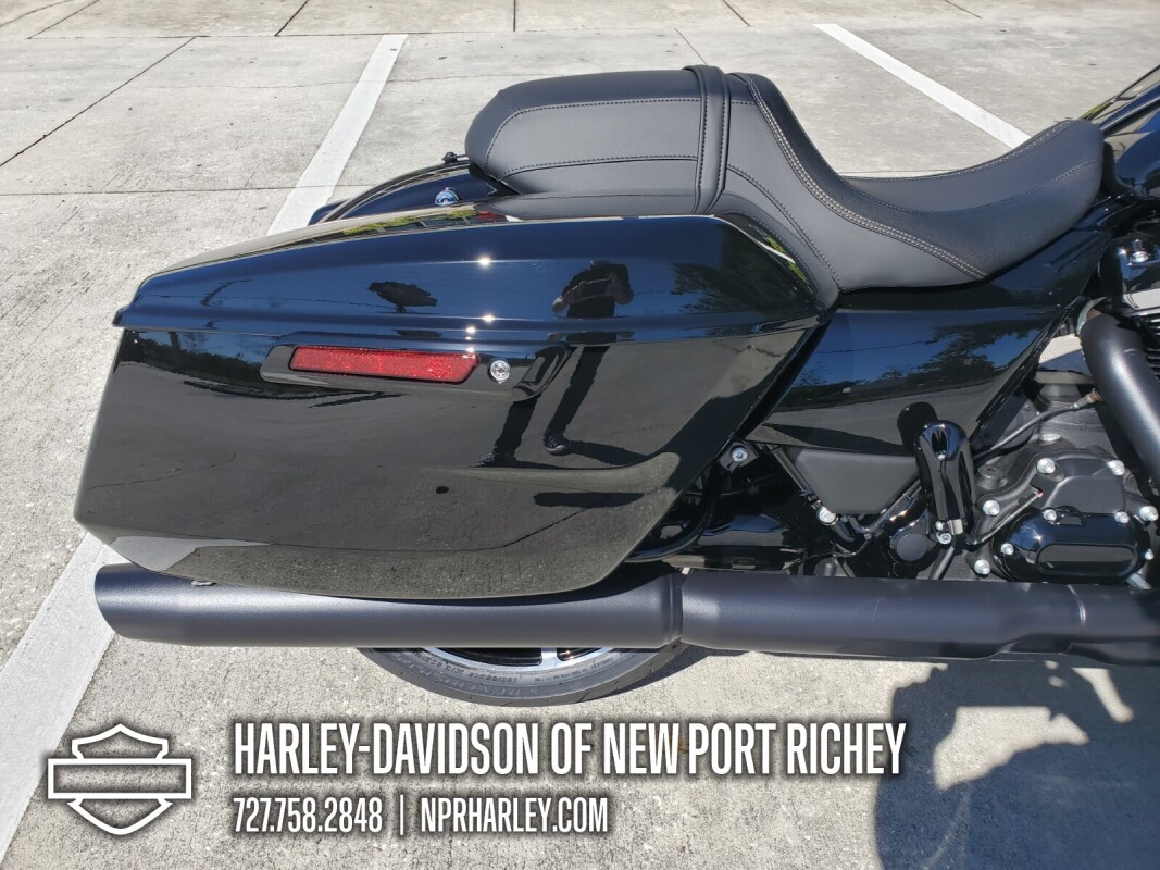 2025 Harley-Davidson Street Glide - Photo 6