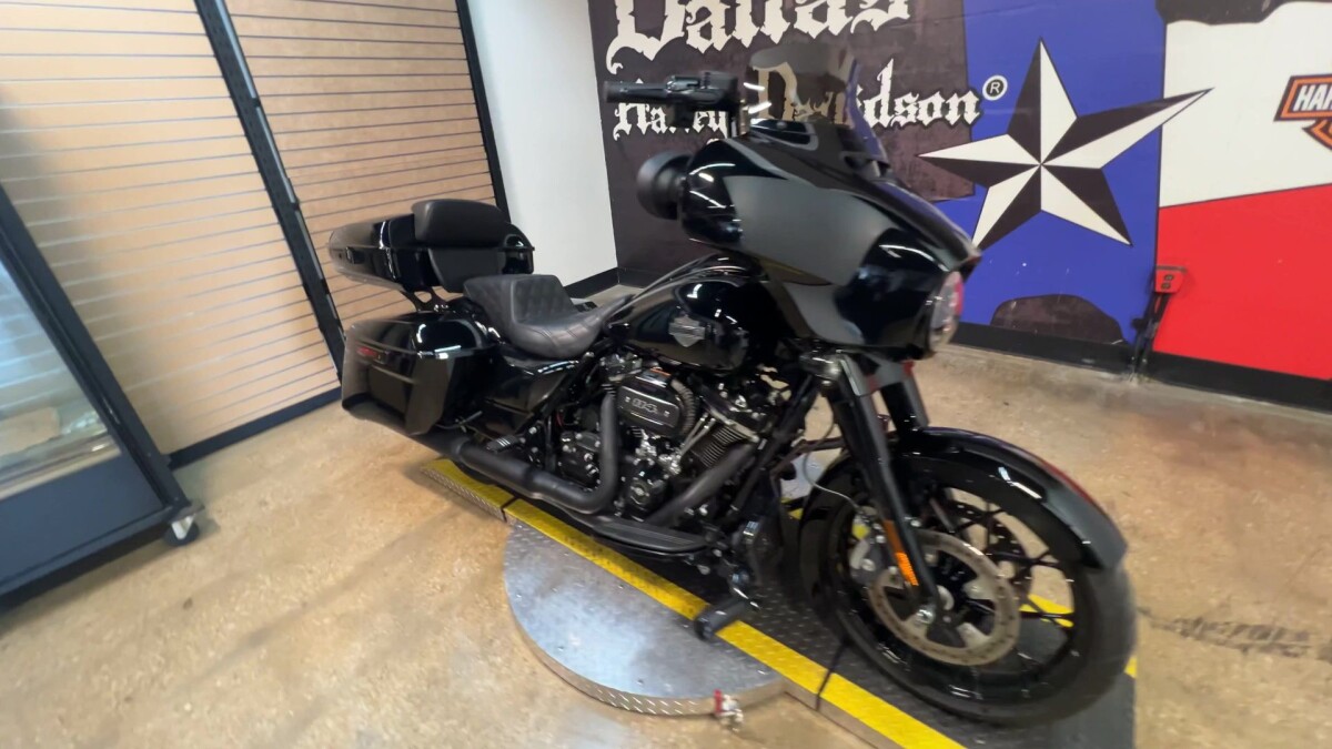 2022 Harley-Davidson Street Glide Special FLHXS - Photo 5