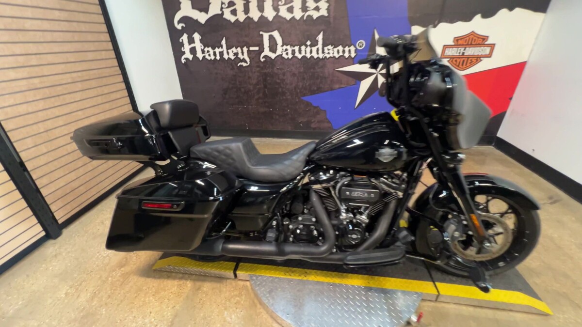 2022 Harley-Davidson Street Glide Special FLHXS - Photo 4