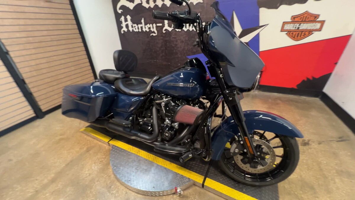 2019 Harley-Davidson Street Glide Special FLHXS - Photo 5