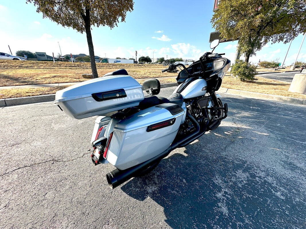 2024 Harley-Davidson Road Glide FLTRX - Photo 9