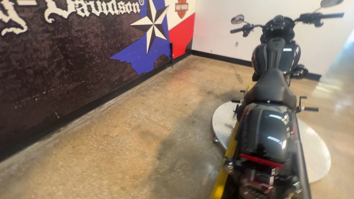 2025 Harley-Davidson Low Rider S FXLRS - Photo 2