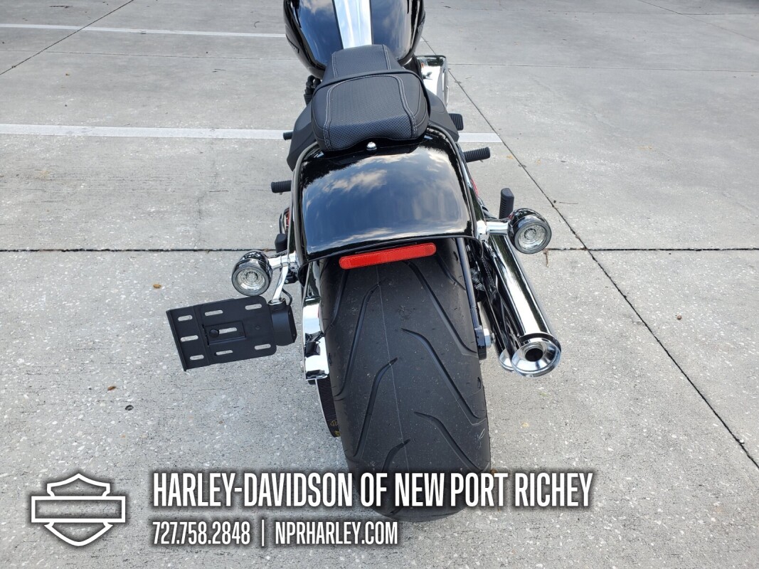 2025 Harley-Davidson Breakout - Photo 8
