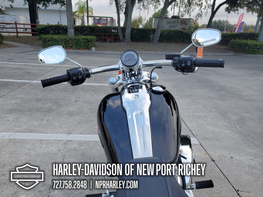 2025 Harley-Davidson Breakout - Photo 9