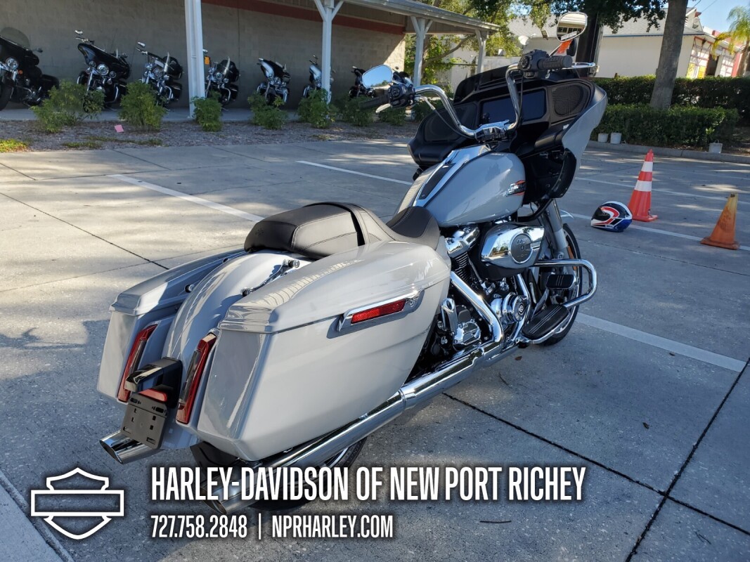 2025 Harley-Davidson Road Glide - Photo 7