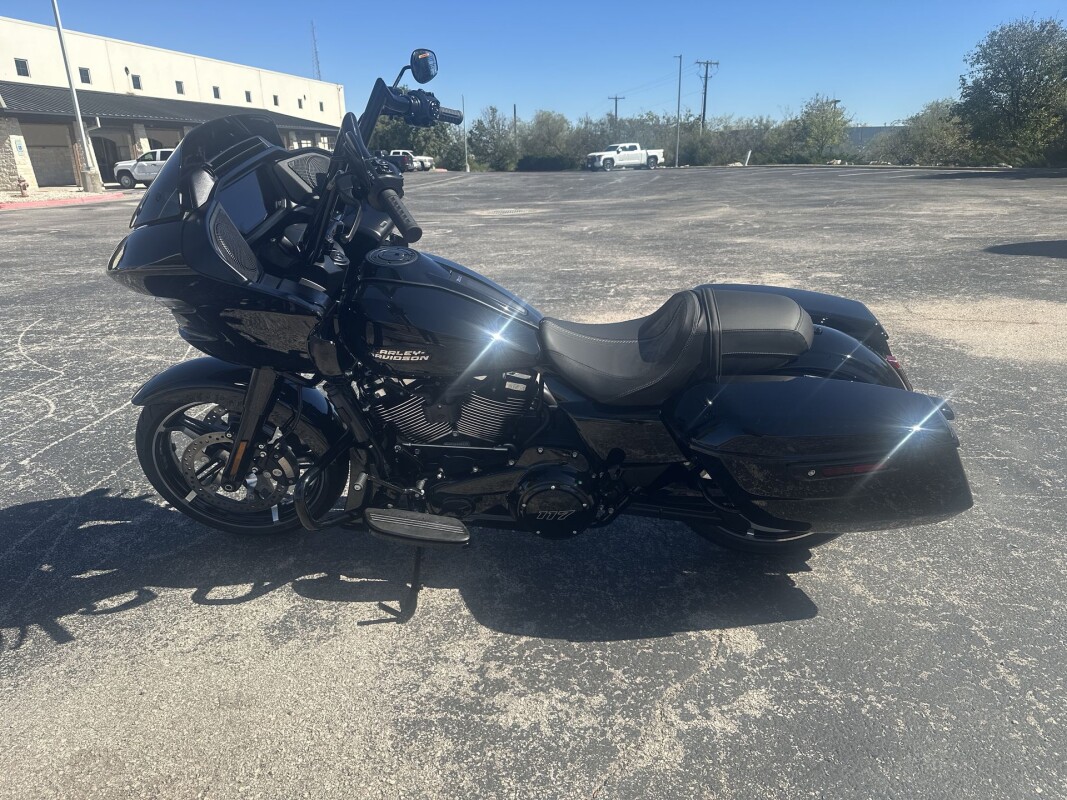 2025 Harley-Davidson Road Glide FLTRX - Photo 6