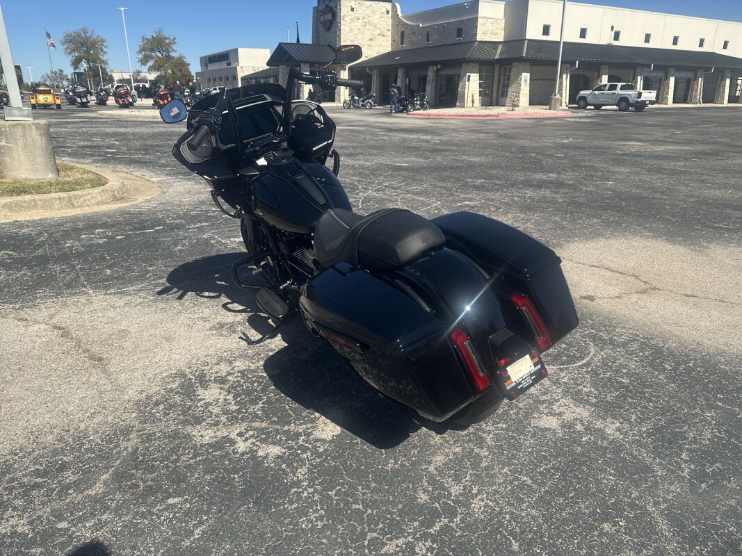 2025 Harley-Davidson Road Glide FLTRX - Photo 5