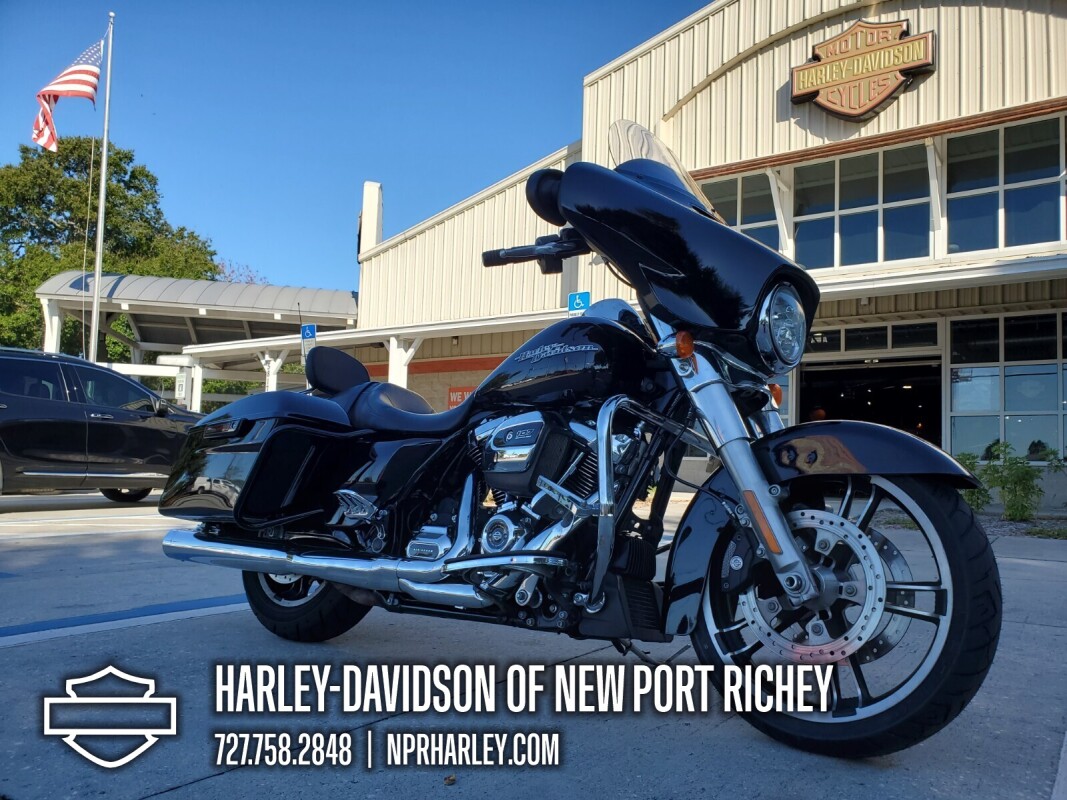 2017 Harley-Davidson Street Glide - Photo 3