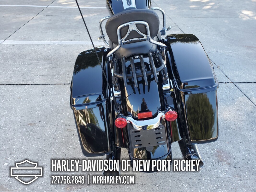 2017 Harley-Davidson Street Glide - Photo 8