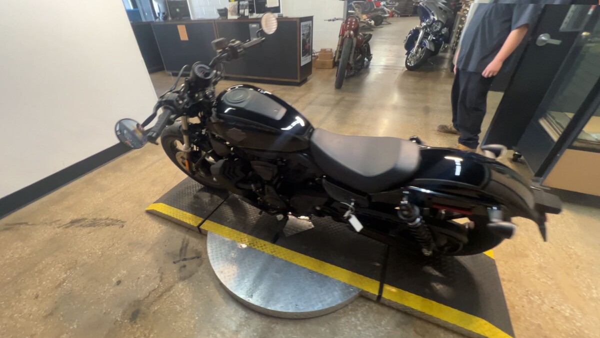 2025 Harley-Davidson Nightster RH975 - Photo 9
