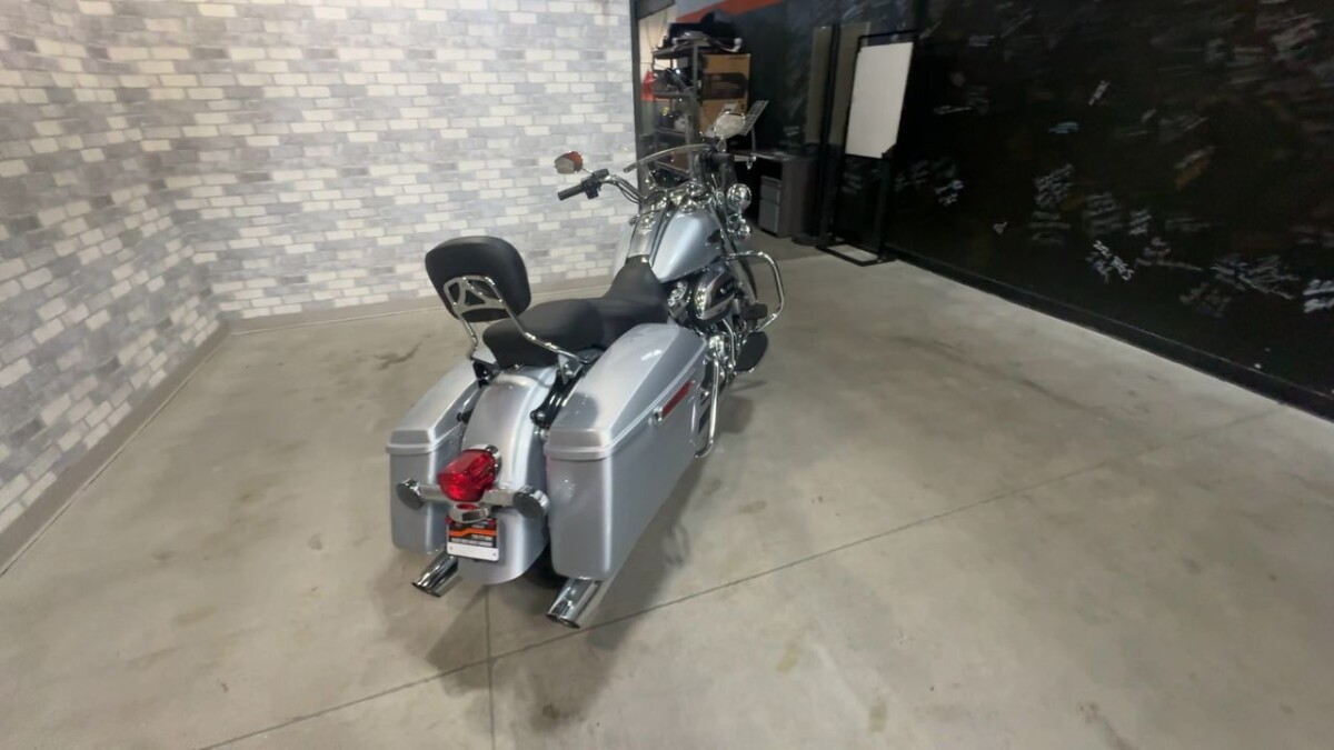 FLHR 2019 Road King - Photo 4