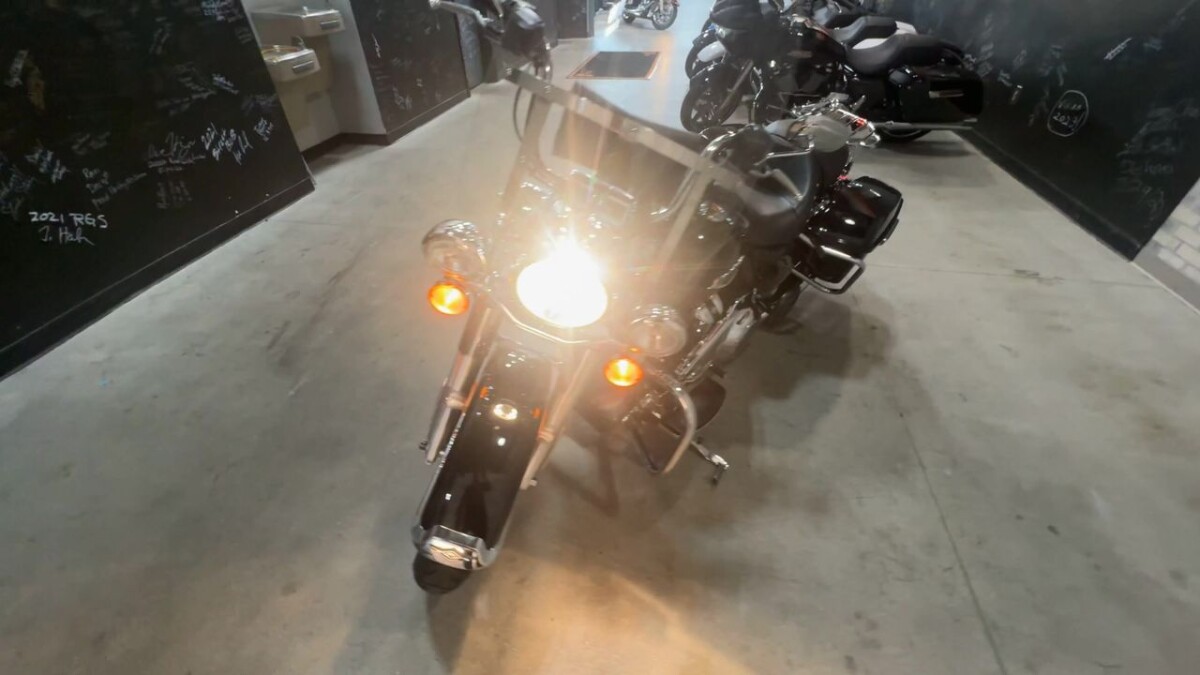 FLHR 2017 Road King - Photo 8