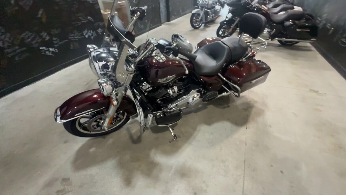 FLHR 2018 Road King - Photo 8