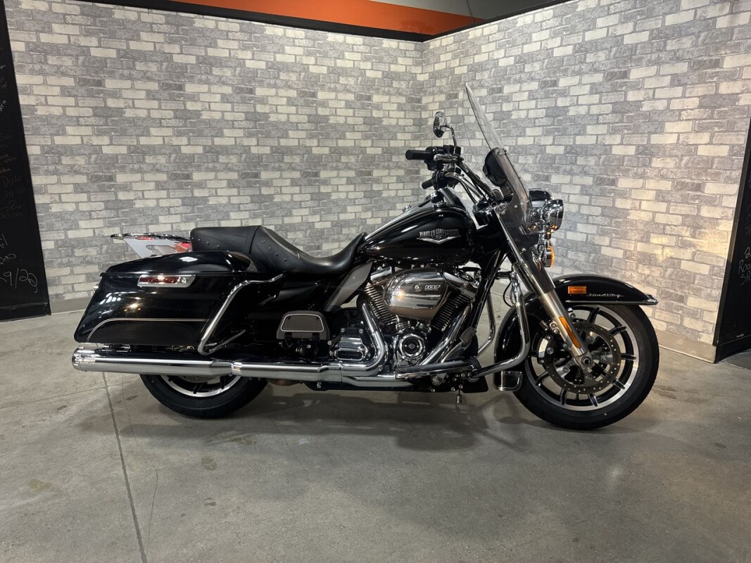 FLHR 2017 Road King