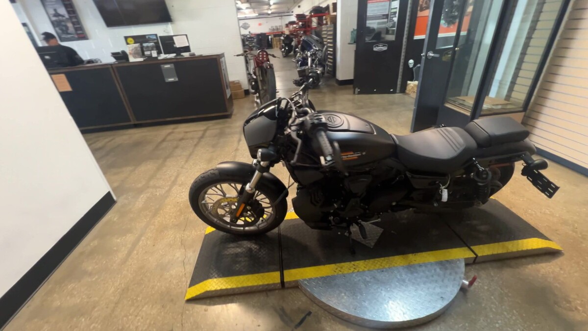2025 Harley-Davidson Nightster Special RH975S - Photo 8