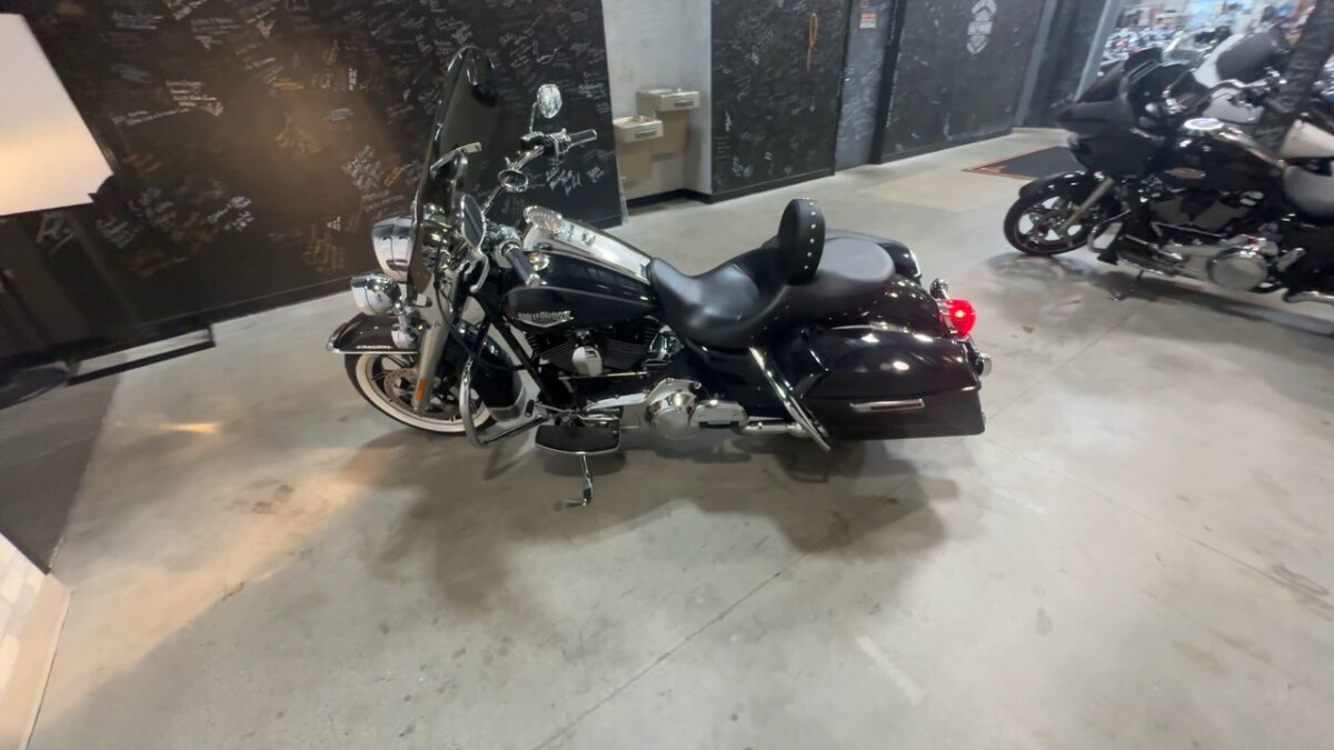 FLHR 2015 Road King Classic - Photo 9
