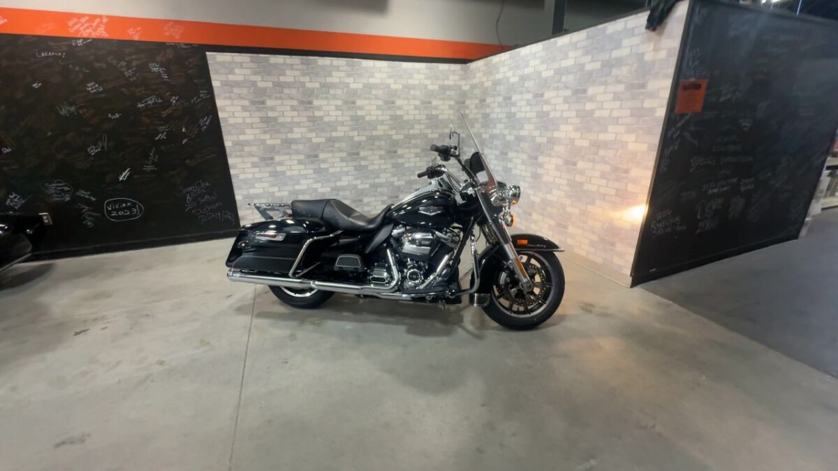 FLHR 2017 Road King - Photo 5