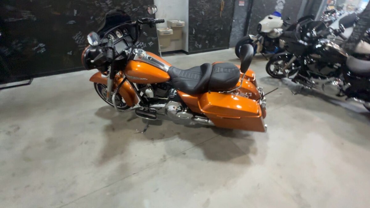 FLHXS 2016 Street Glide Special - Photo 9