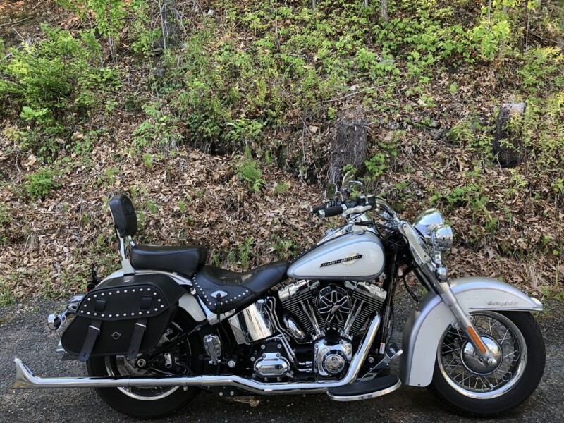 2015 Harley-Davidson® Heritage Softail® Classic Two-Tone White and Silver
