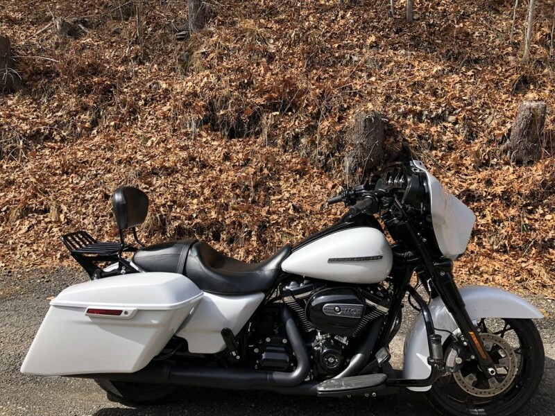 2020 Harley-Davidson® Street Glide® Special Stone Washed White Pearl