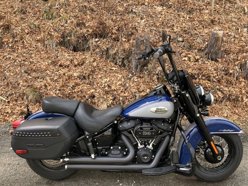 2023 Harley-Davidson® Heritage Classic Bright Billiard Blue/Billiard Gray