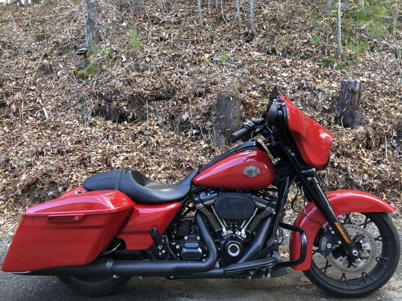 2022 Harley-Davidson® Street Glide® Special Redline Red - Black Finish