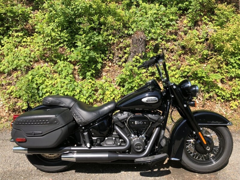 2023 Harley-Davidson® Heritage Classic Vivid Black