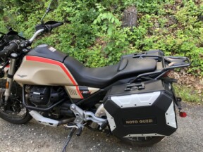 2021 Moto Guzzi V85 TT Travel E5 Sabbia Namib thumb 3