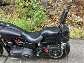 2014 Harley-Davidson® Street Bob® Black Denim thumb 3