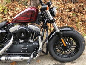 2022 Harley-Davidson® Forty-Eight® Hot Rod Red Flake thumb 2
