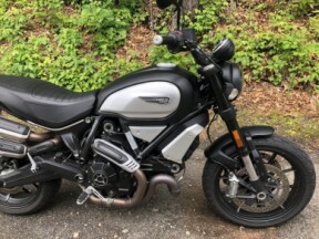 2022 Ducati Scrambler® 1100 Dark PRO Dark Stealth thumb 2
