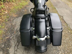 2017 Harley-Davidson® Road Glide® Special Black Denim thumb 0