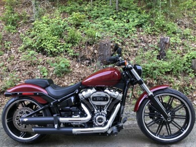 2020 Harley-Davidson® Breakout® 114 Stiletto Red