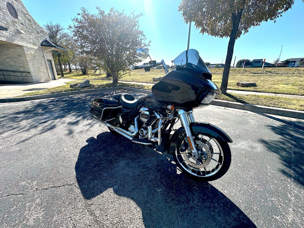 2023 Harley-Davidson Road Glide FLTRX - Photo 3