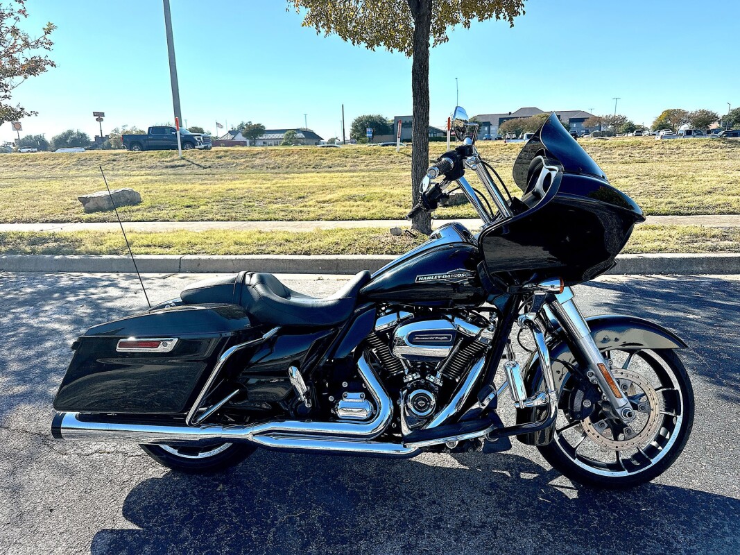2023 Harley-Davidson Road Glide FLTRX