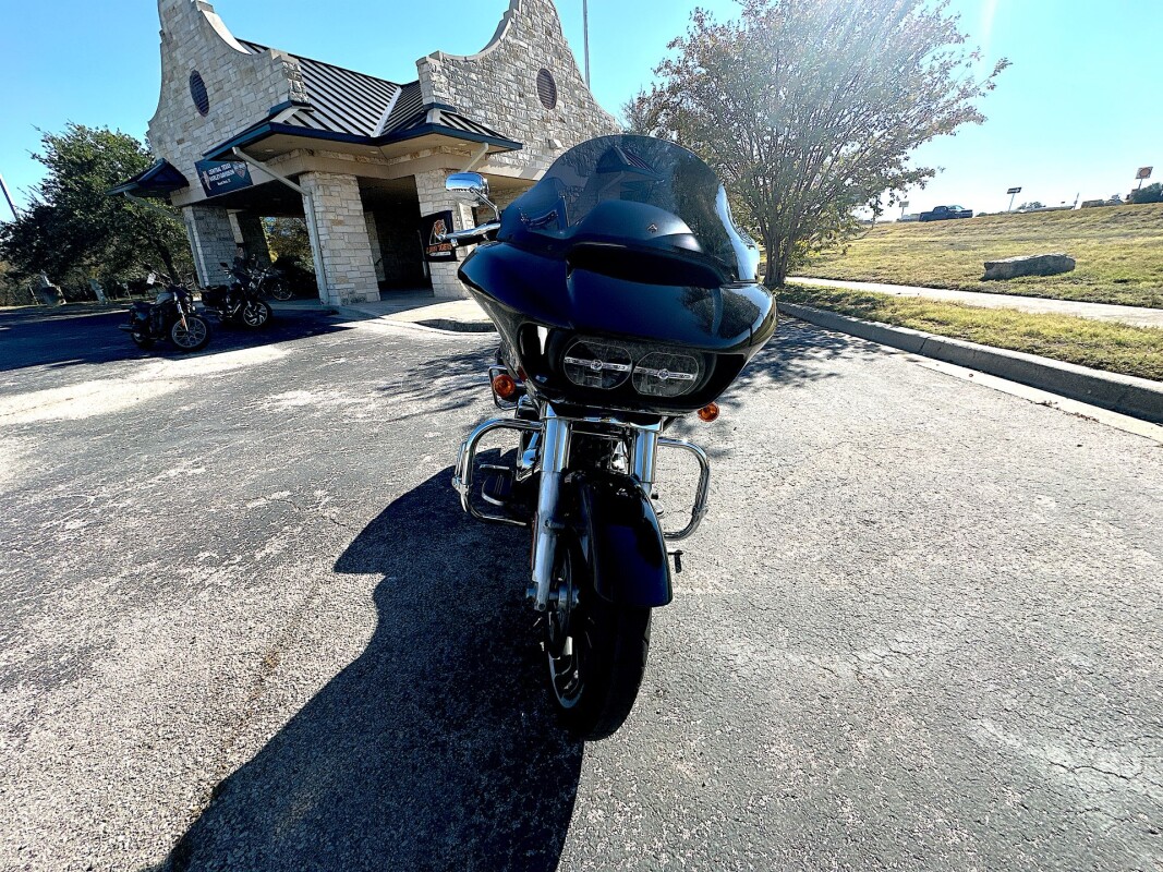 2023 Harley-Davidson Road Glide FLTRX - Photo 4