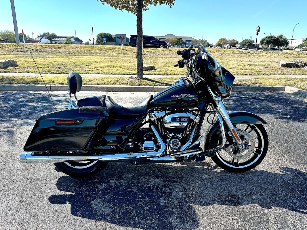 2019 Harley-Davidson Street Glide FLHX