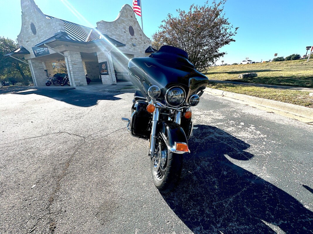 2011 Harley-Davidson Electra Glide Ultra Limited FLHTK - Photo 4