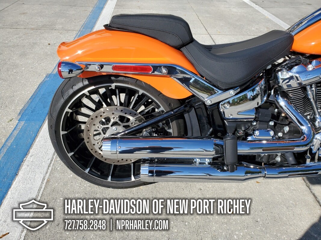 2023 Harley-Davidson Breakout - Photo 6