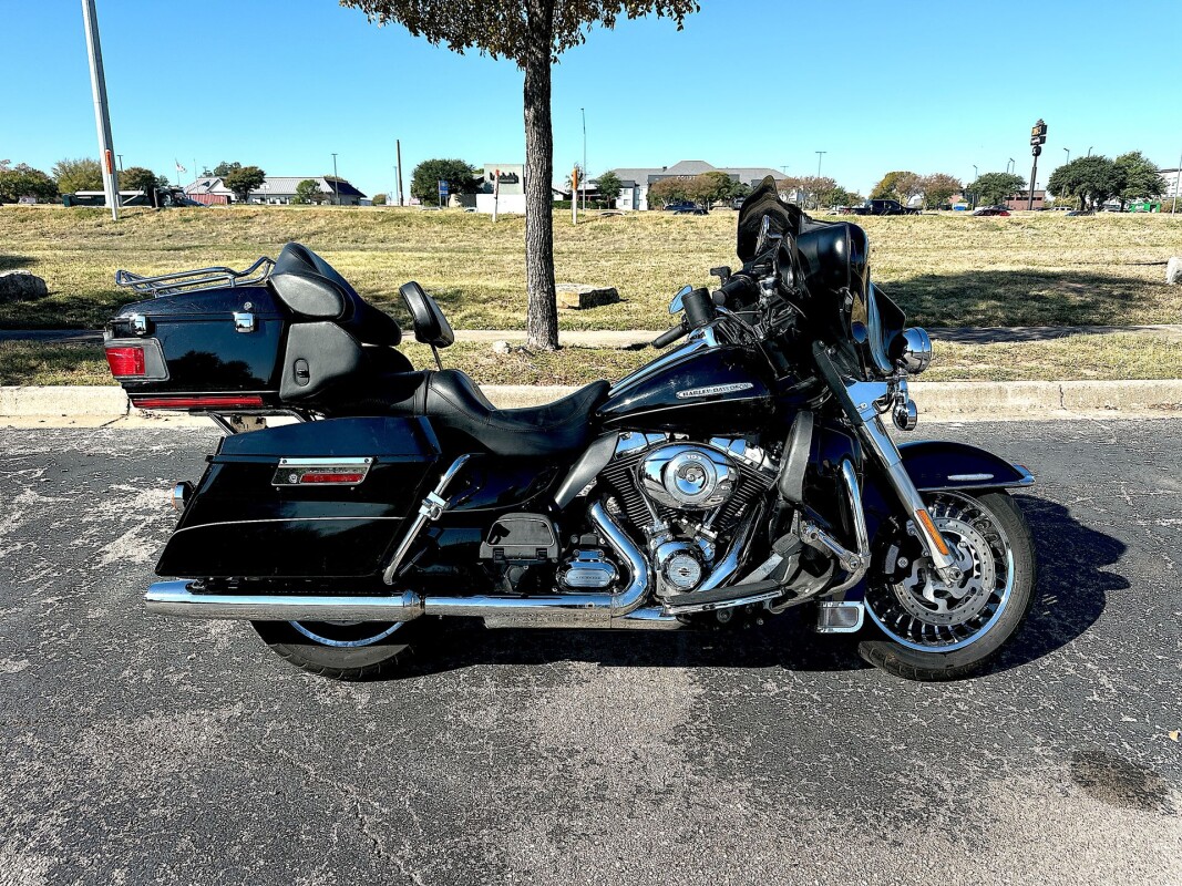 2011 Harley-Davidson Electra Glide Ultra Limited FLHTK