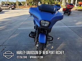 2026 Harley-Davidson® Street Glide® thumb 3