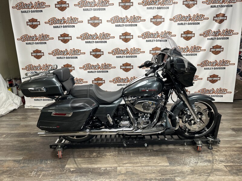 FLHX 2025 Street Glide™