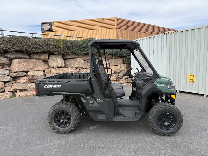 2025 Can-Am Defender HD7 Compass Green