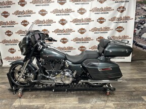 FLHX 2025 Street Glide™ thumb 2
