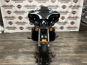FLHTCU 2011 Electra Glide® Ultra Classic® thumb 3