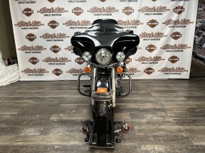 FLHTCU 2009 Electra Glide® Ultra Classic® thumb 3