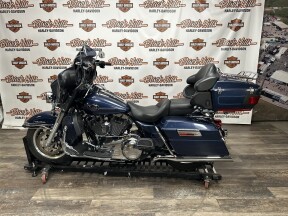 FLHTCU 2008 Electra Glide® Ultra Classic® thumb 2